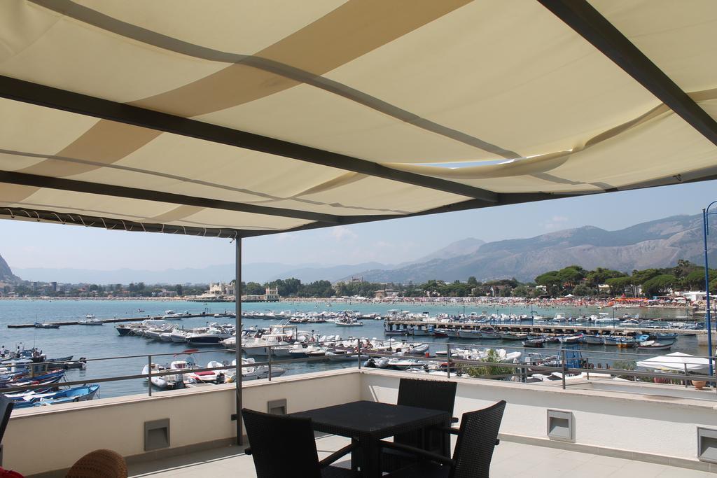 B&B Simpaty Mondello Ngoại thất bức ảnh