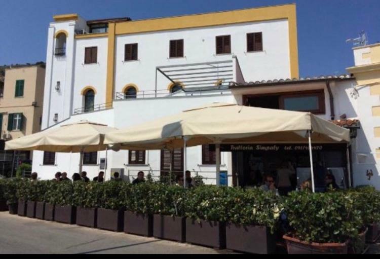 B&B Simpaty Mondello Ngoại thất bức ảnh